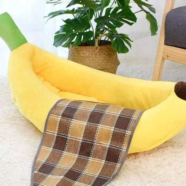 Banana Shape Washable Puppy Bed